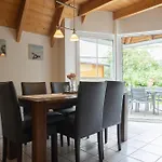 度假居 